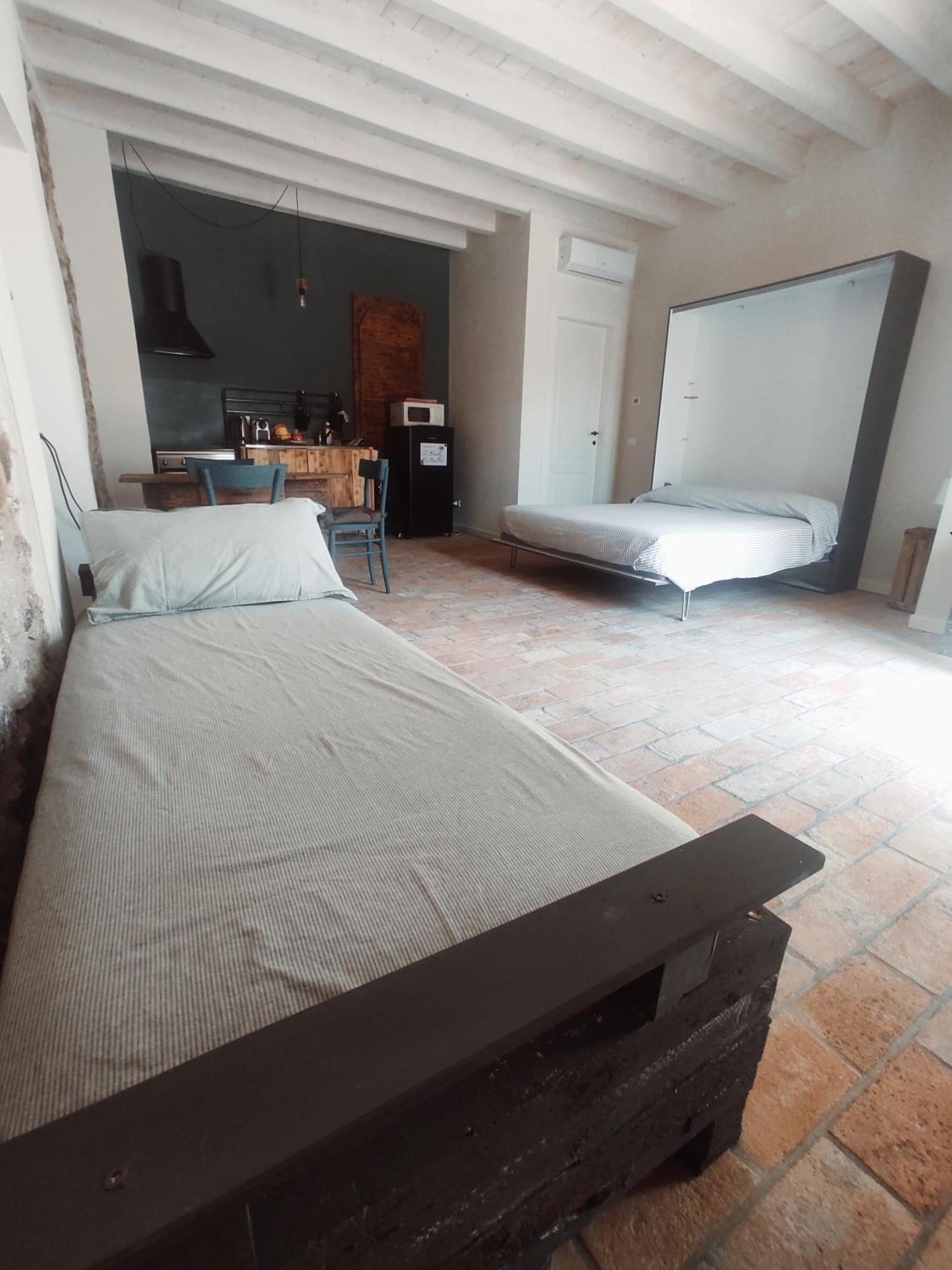 Apartamento La Casa Di Paolina - Affitti Brevi Desenzano del Garda Exterior foto